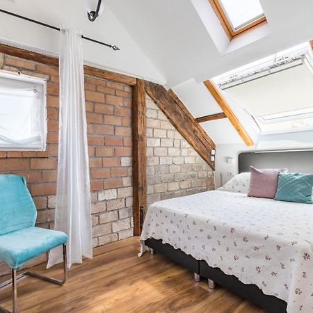 Апартаменты Petrova Attic Сплит Экстерьер фото