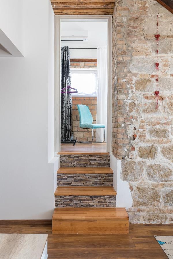 Апартаменты Petrova Attic Сплит Экстерьер фото