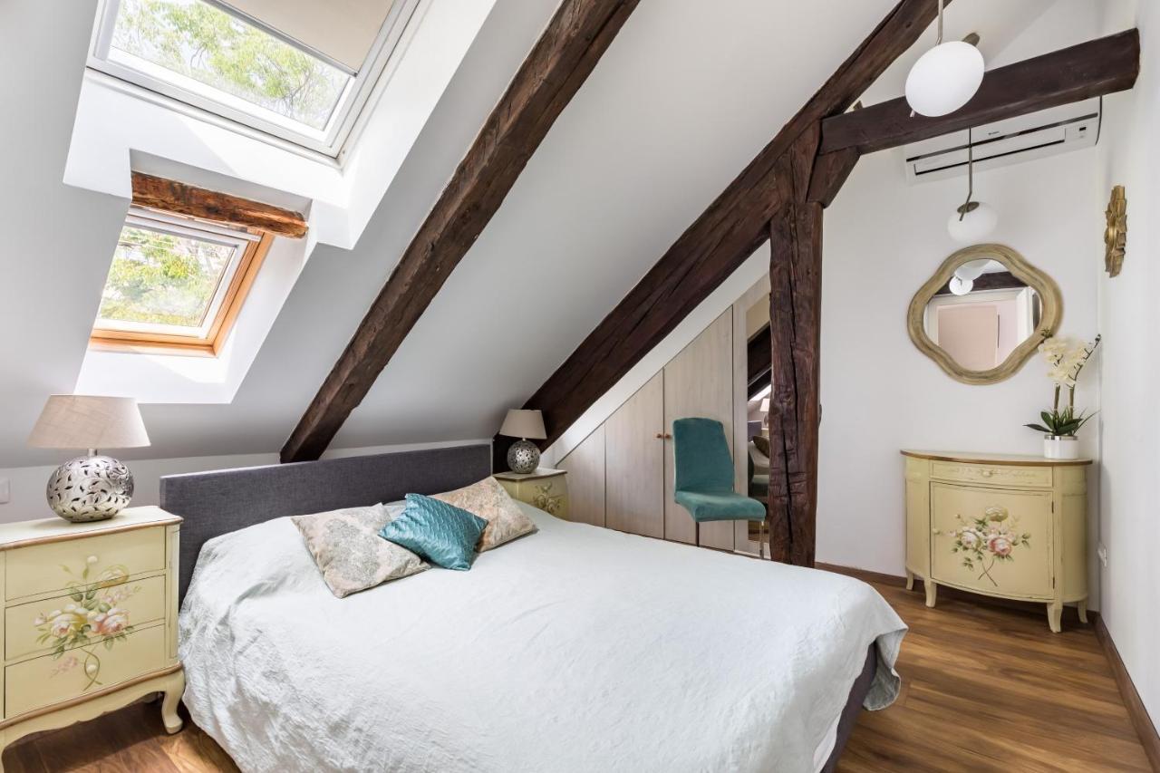 Апартаменты Petrova Attic Сплит Экстерьер фото